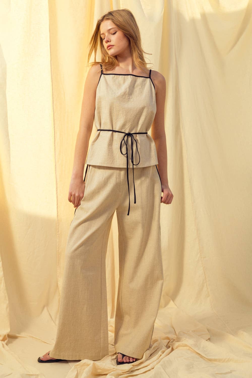 The Riviera Contrast Linen Trouser