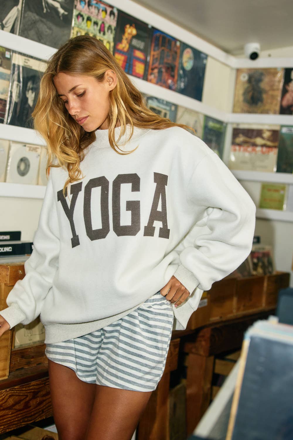 The Studio Reversible Mockneck Sweatshirt