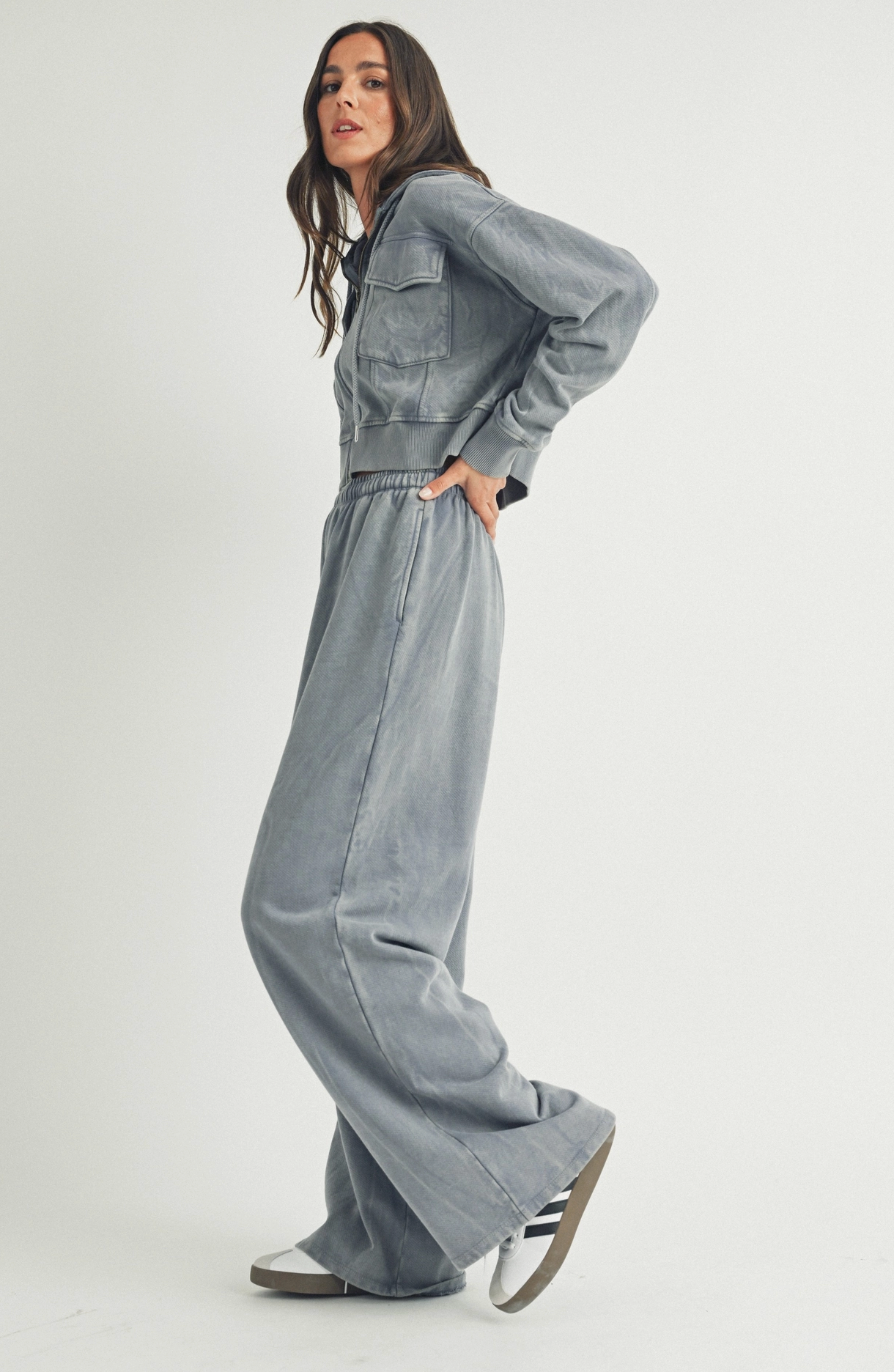 The Elle Grey Studio Pant