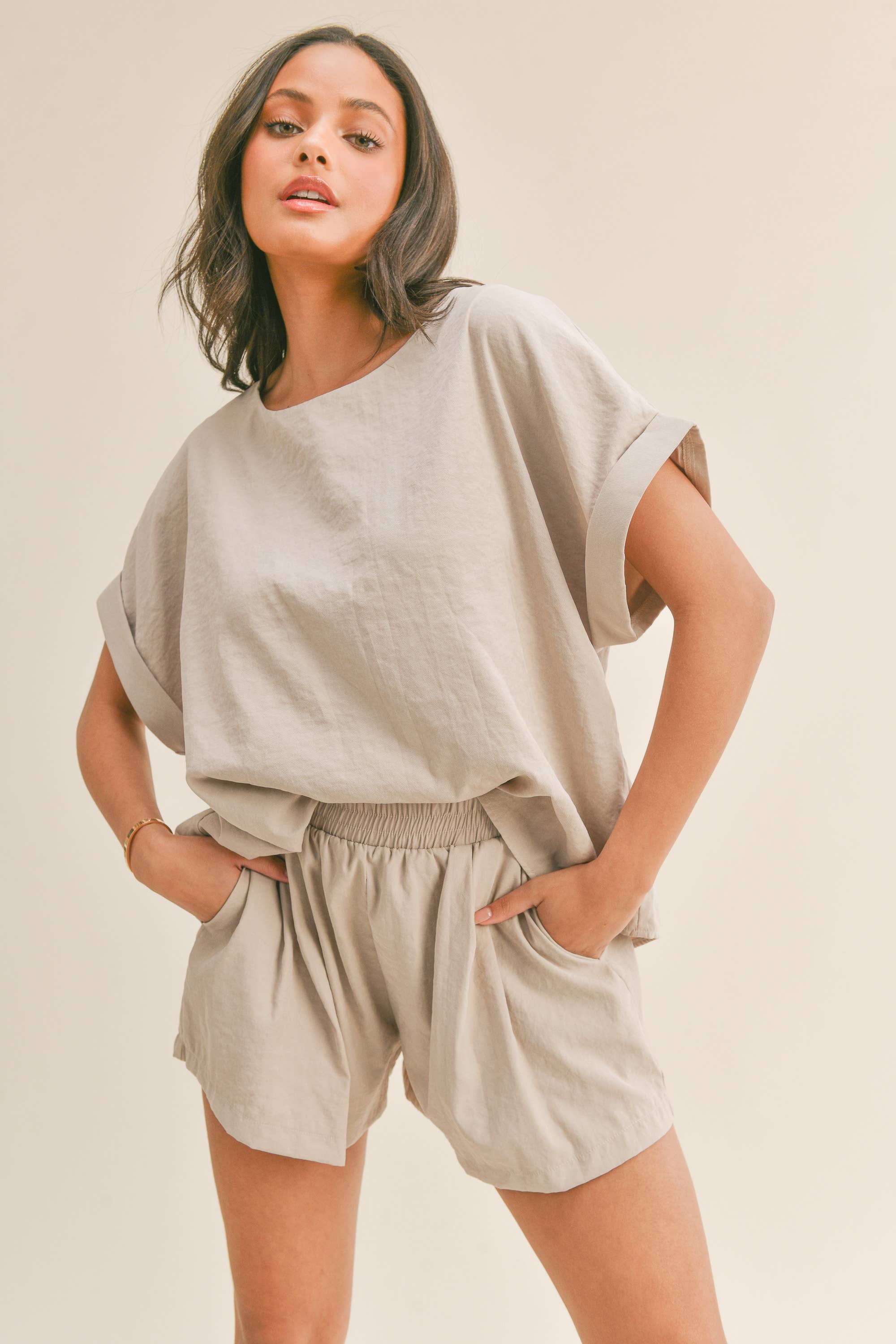 The Weekend Set – Taupe